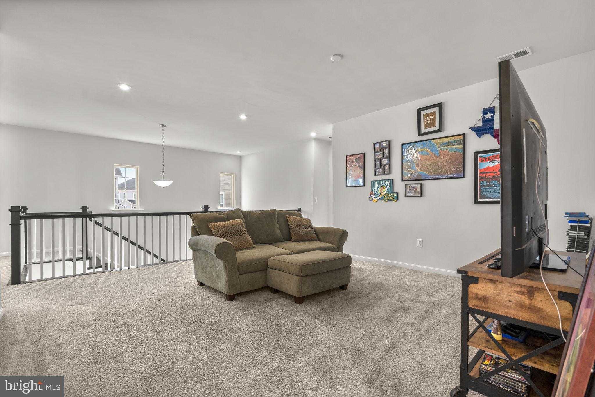 68 Snowdrop Dr photo 28