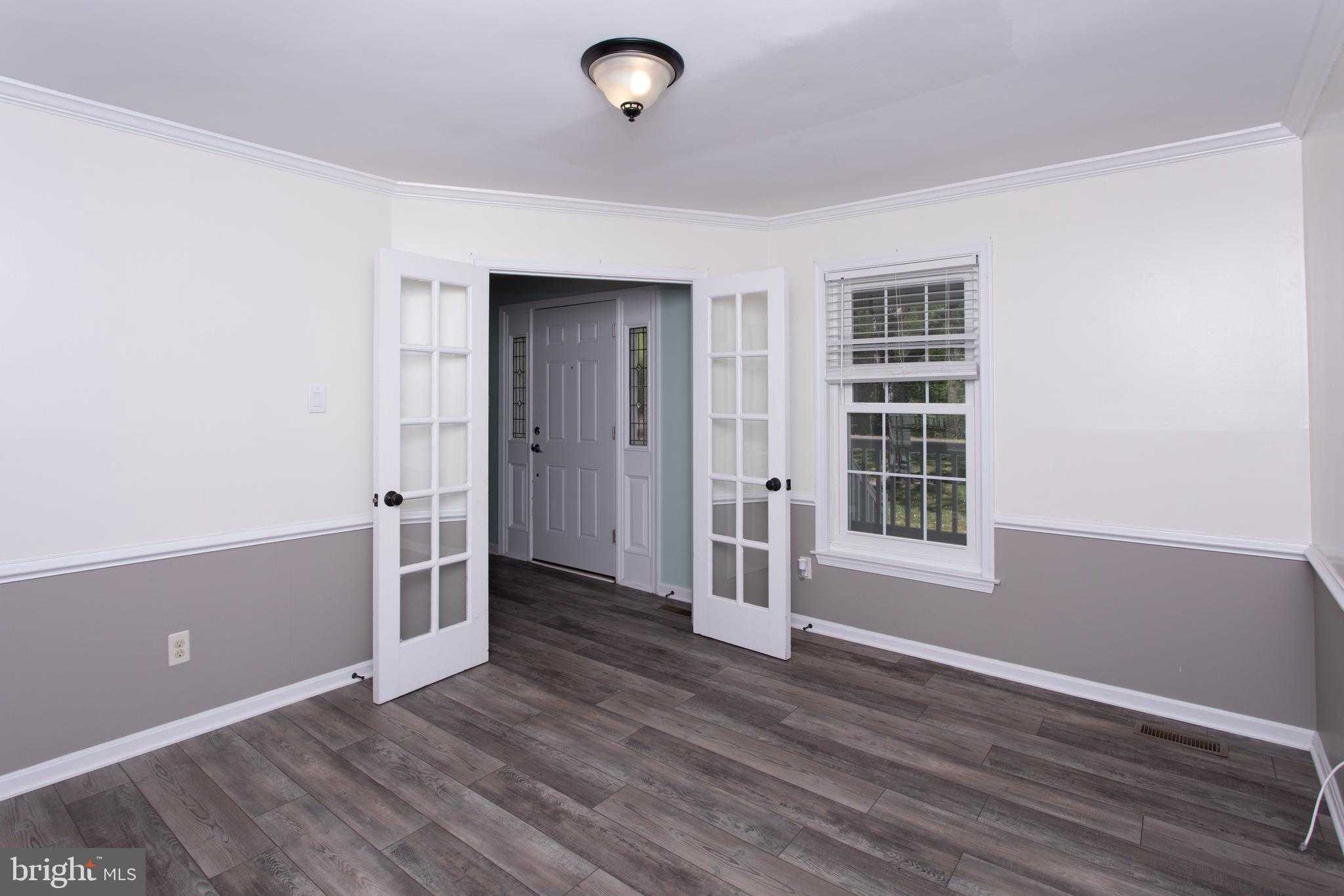 615 Clarks Run Rd photo 18