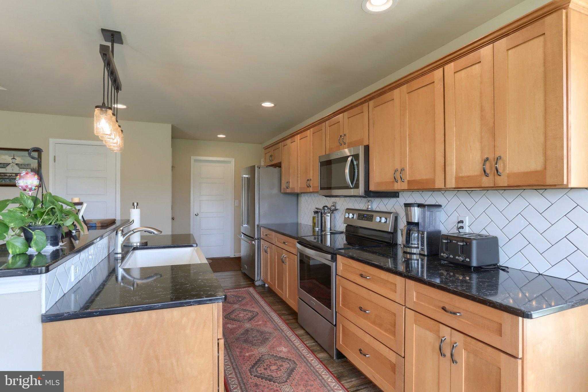 40 Williams Rd photo 22