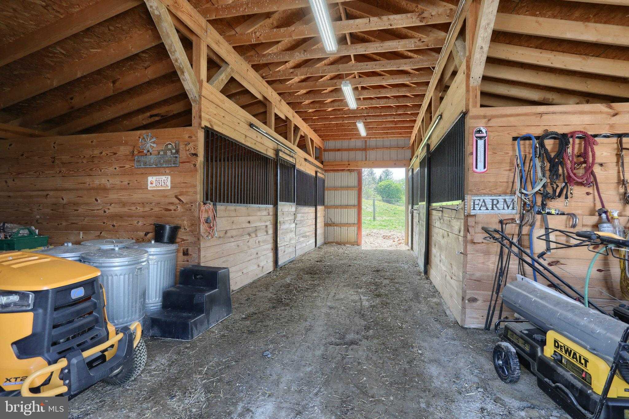 40 Williams Rd photo 39