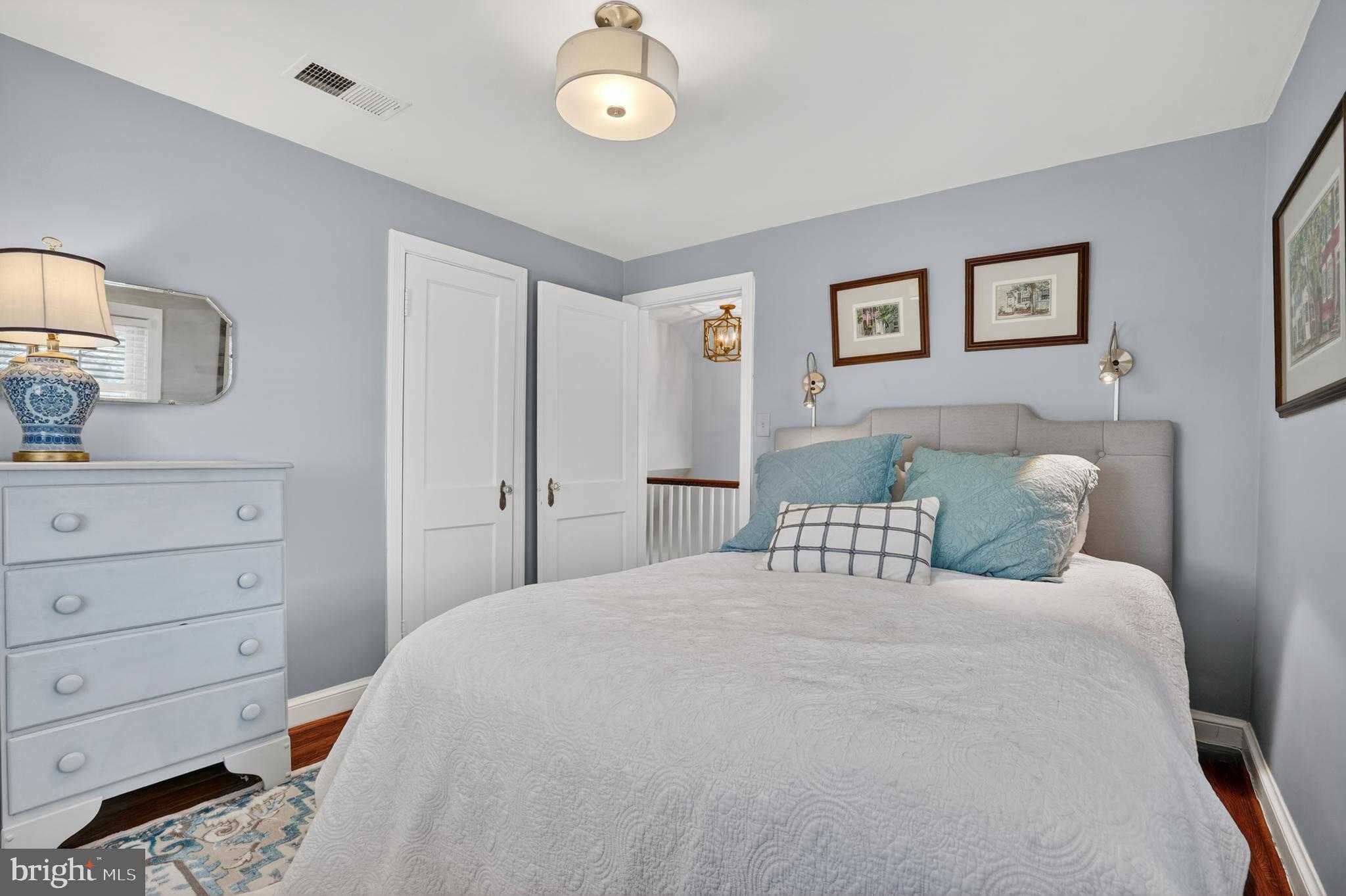 1210 W Braddock Rd photo 13