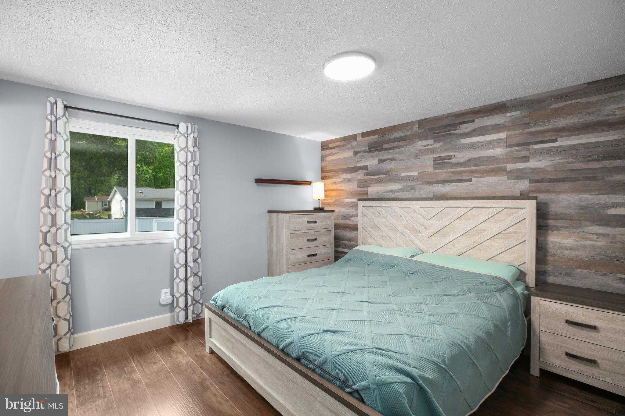 6032 Windsor Dr photo 14