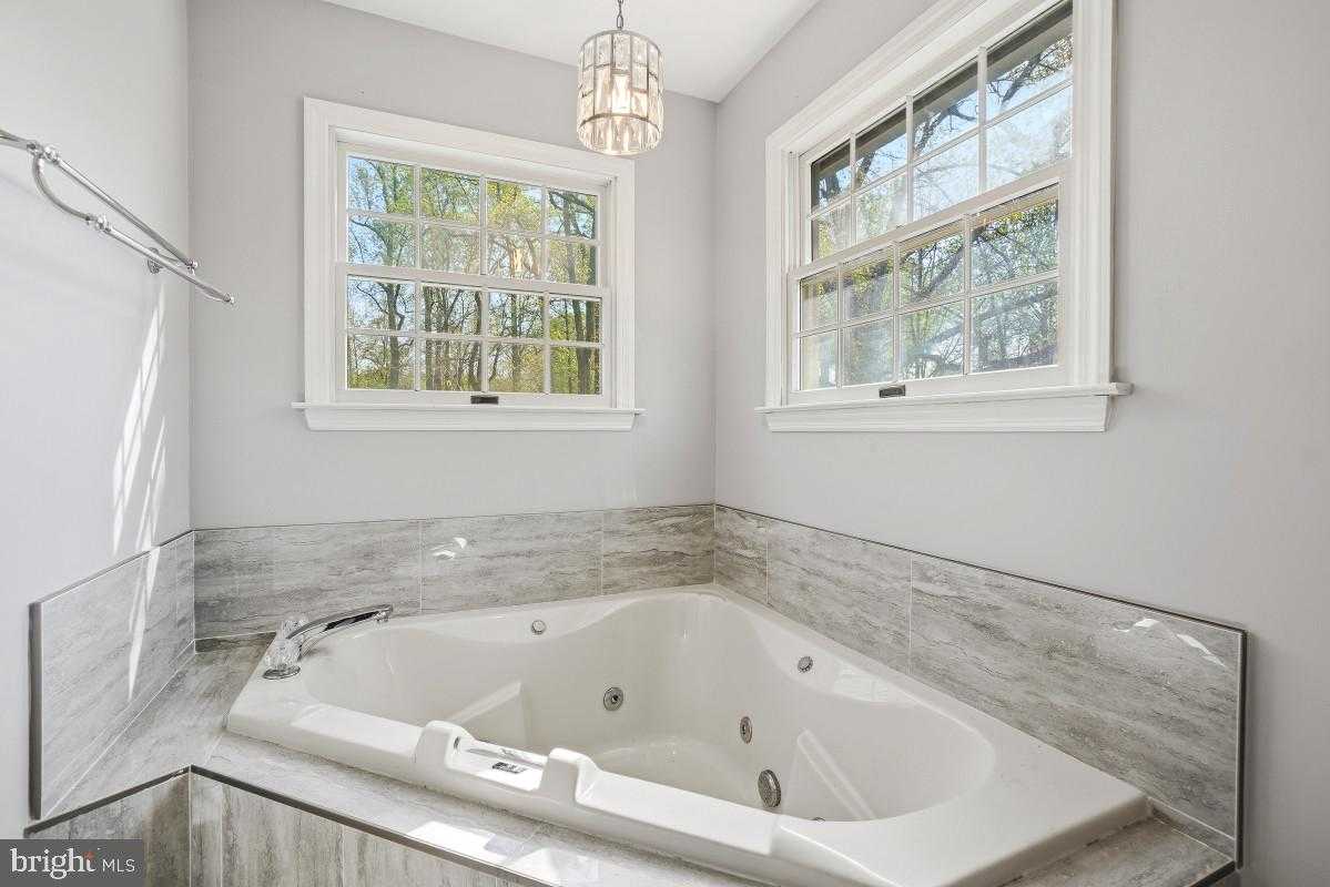 3006 Woodberry Ln photo 24