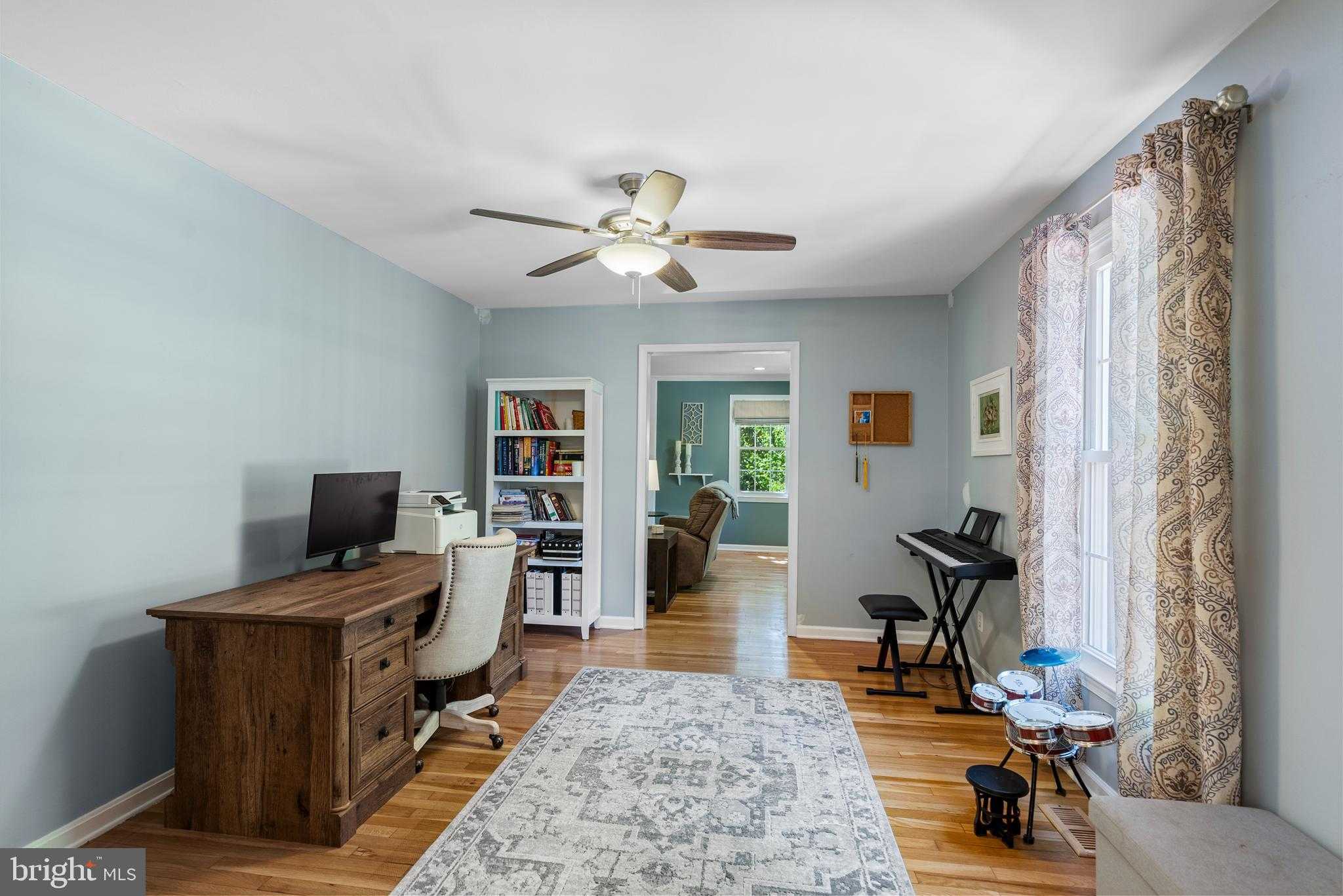 13716 Princess Anne Way photo 9