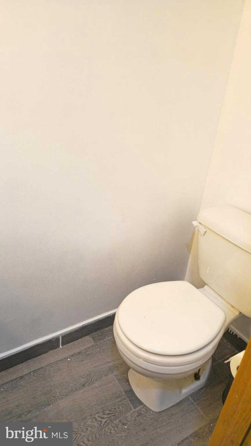 3113 Disston St photo 32