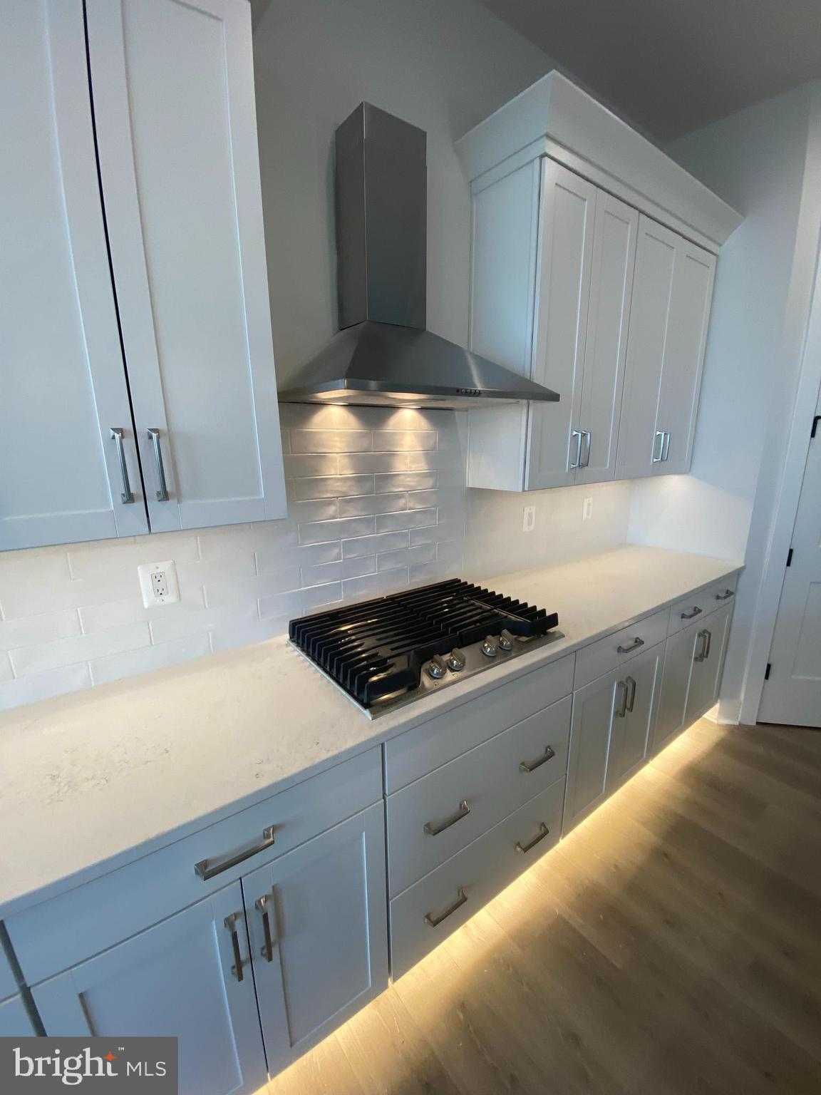 53 Birdseye Ln photo 7