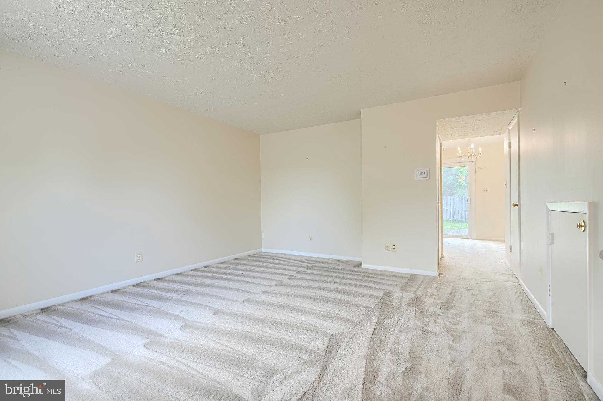 2 Chelmsford CT photo 4