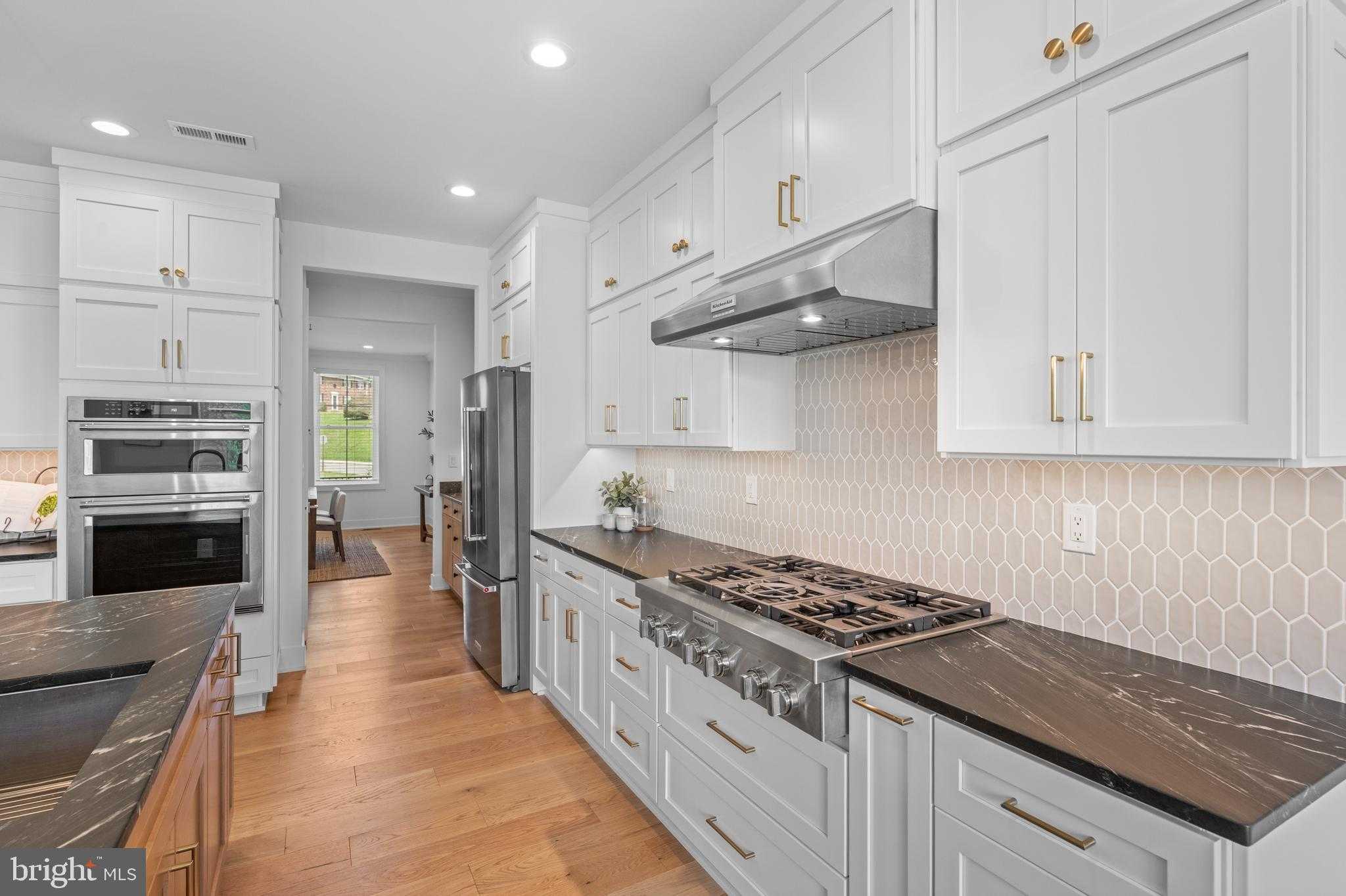 230 N Ridge Ave photo 12