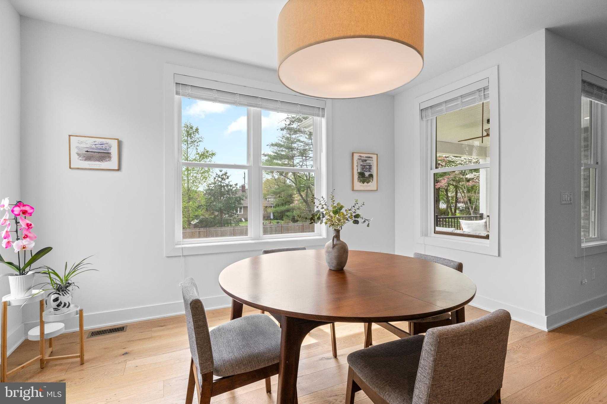 230 N Ridge Ave photo 21