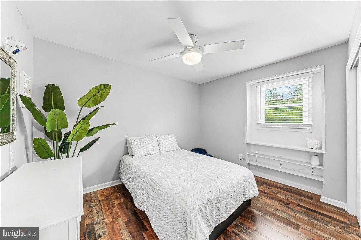 772 Hunters Run Rd photo 32