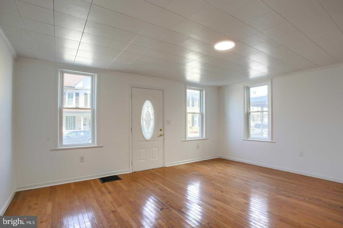 19 W Harrisburg St photo 6