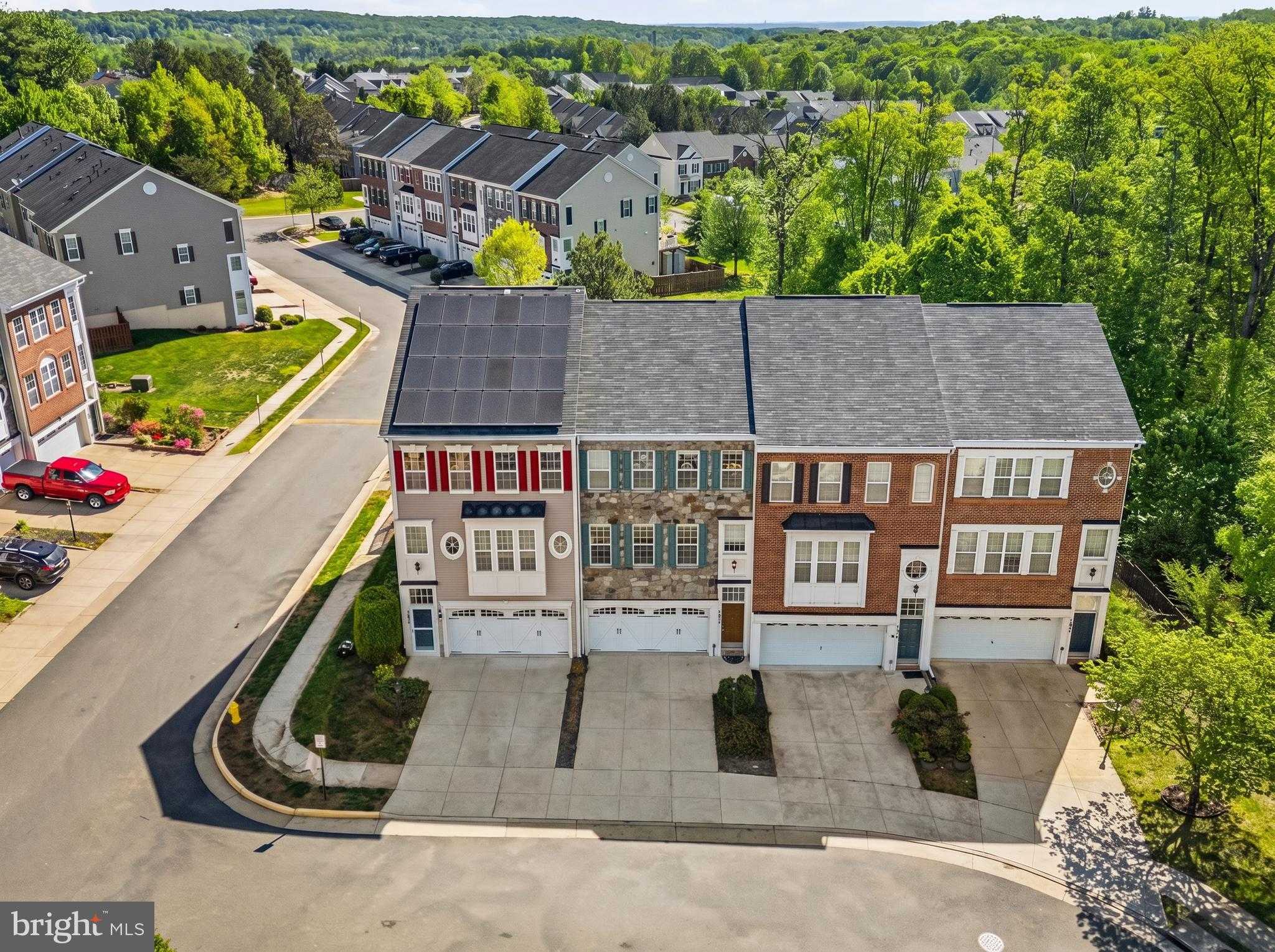 2627 Glenriver Way photo 4