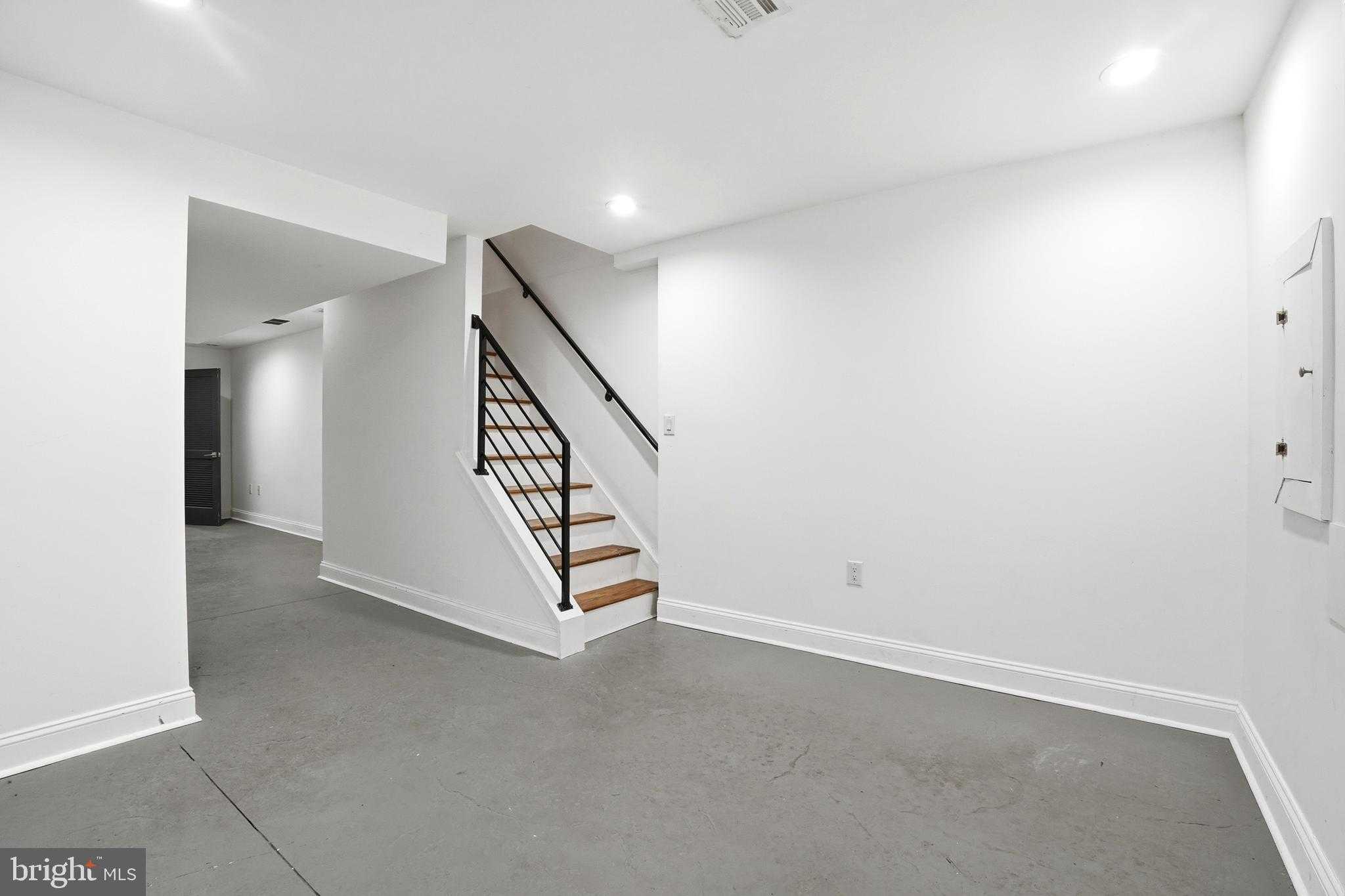 1807 Wylie St photo 30