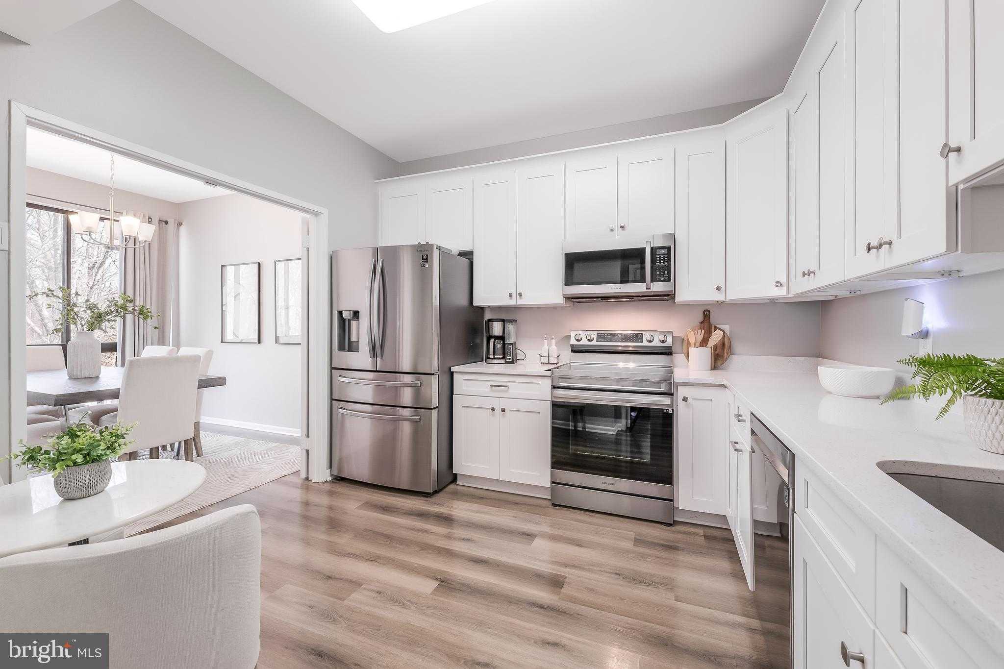 11564 Rolling Green Ct, Reston