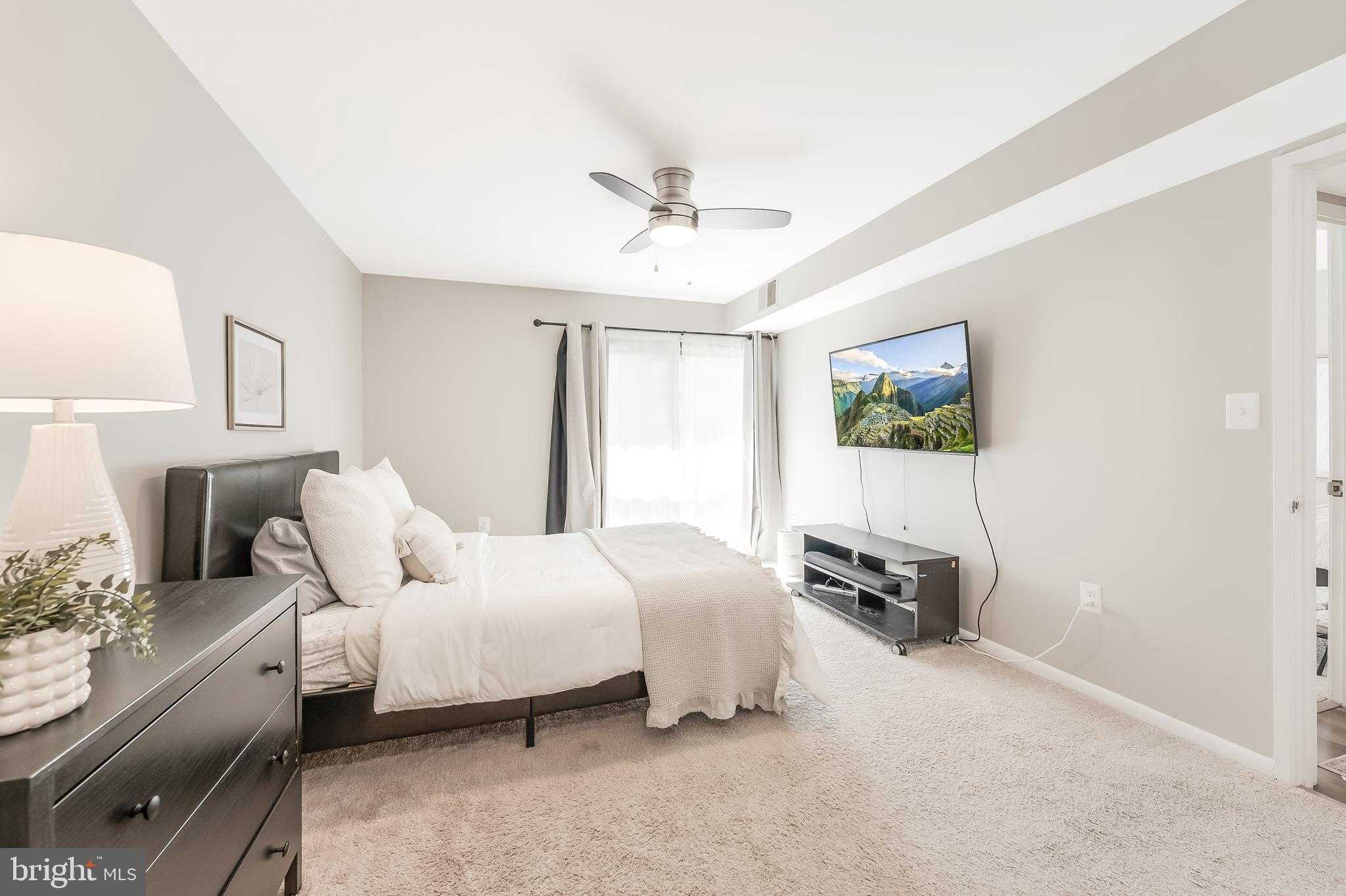 11564 Rolling Green Ct photo 20