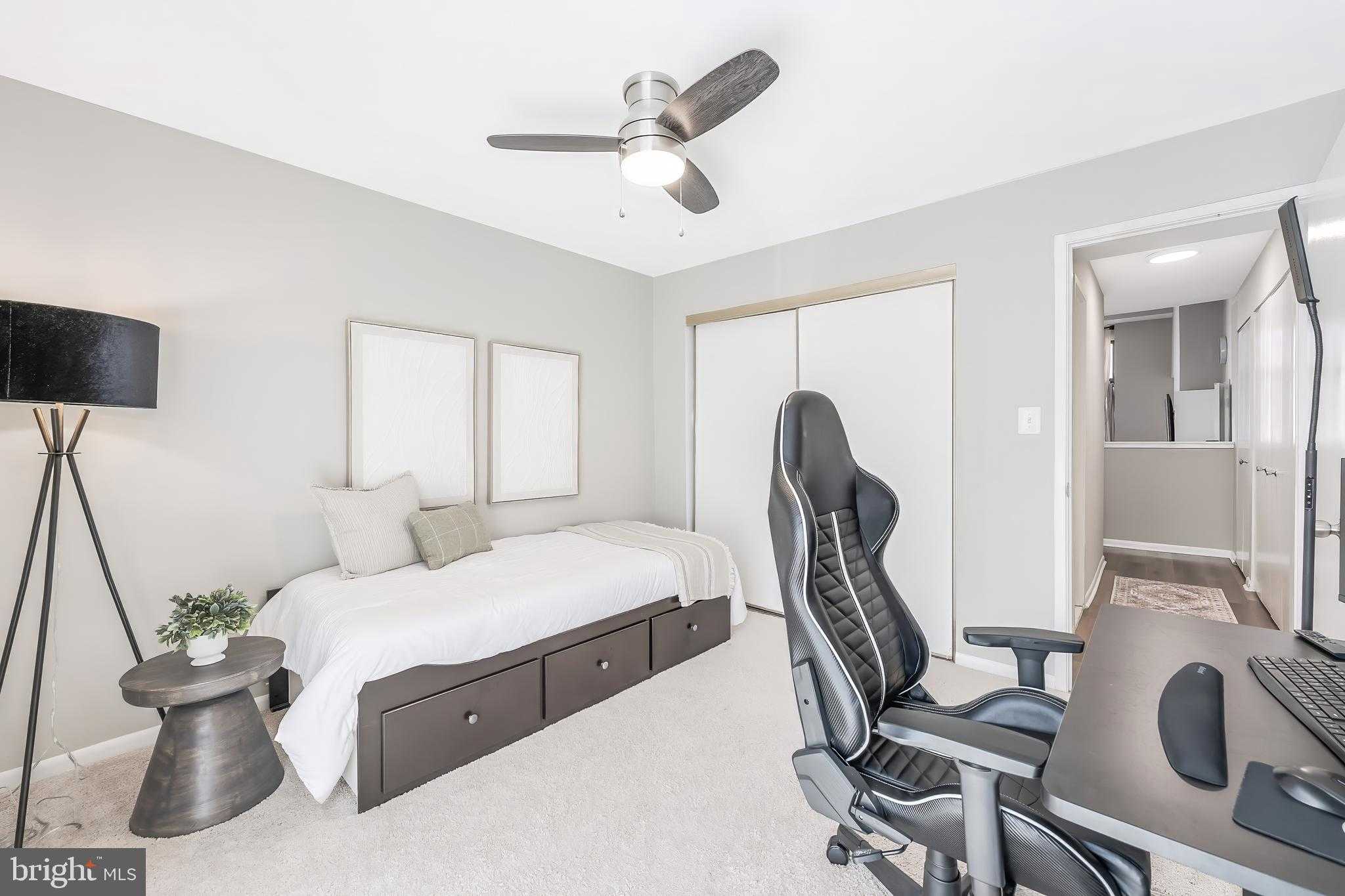 11564 Rolling Green Ct photo 24