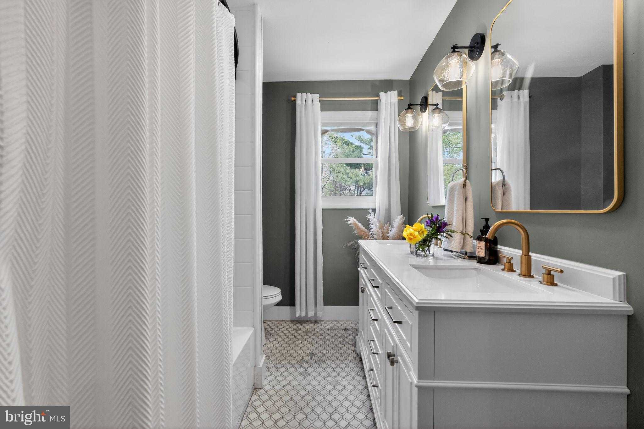 7501 Newland St photo 23