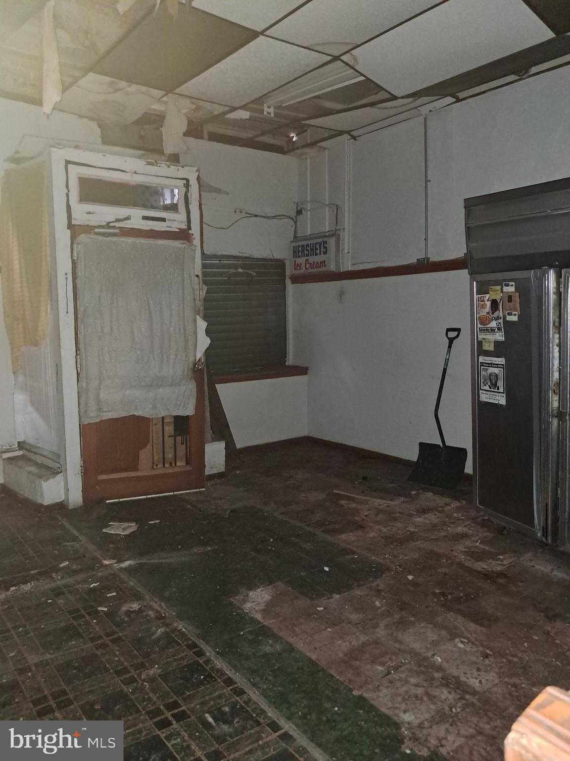 1114 W Loudon St photo 18