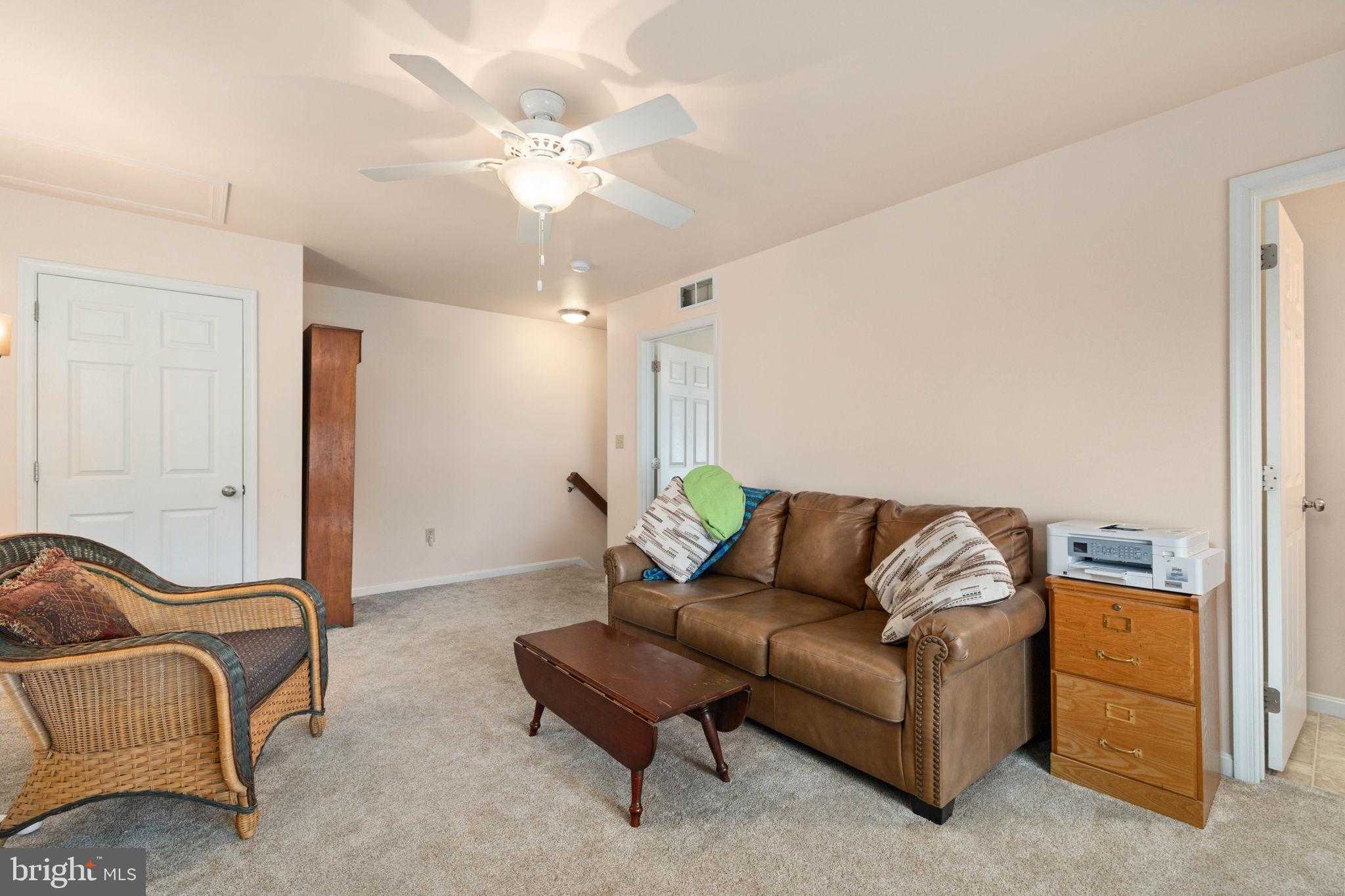 38 N Oakwood Ln photo 24