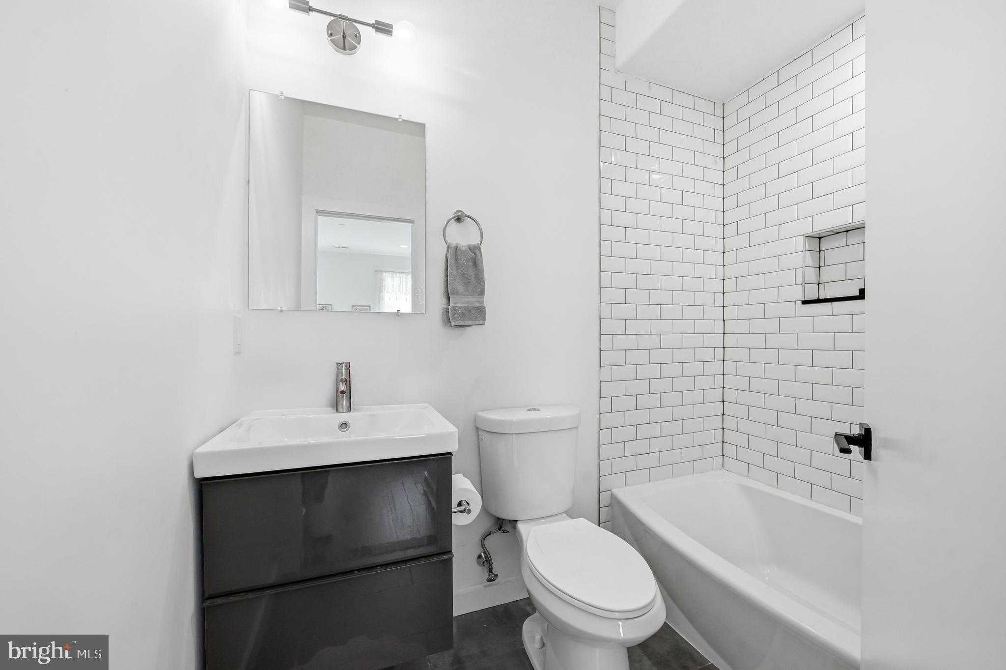 2604 Reed St photo 39