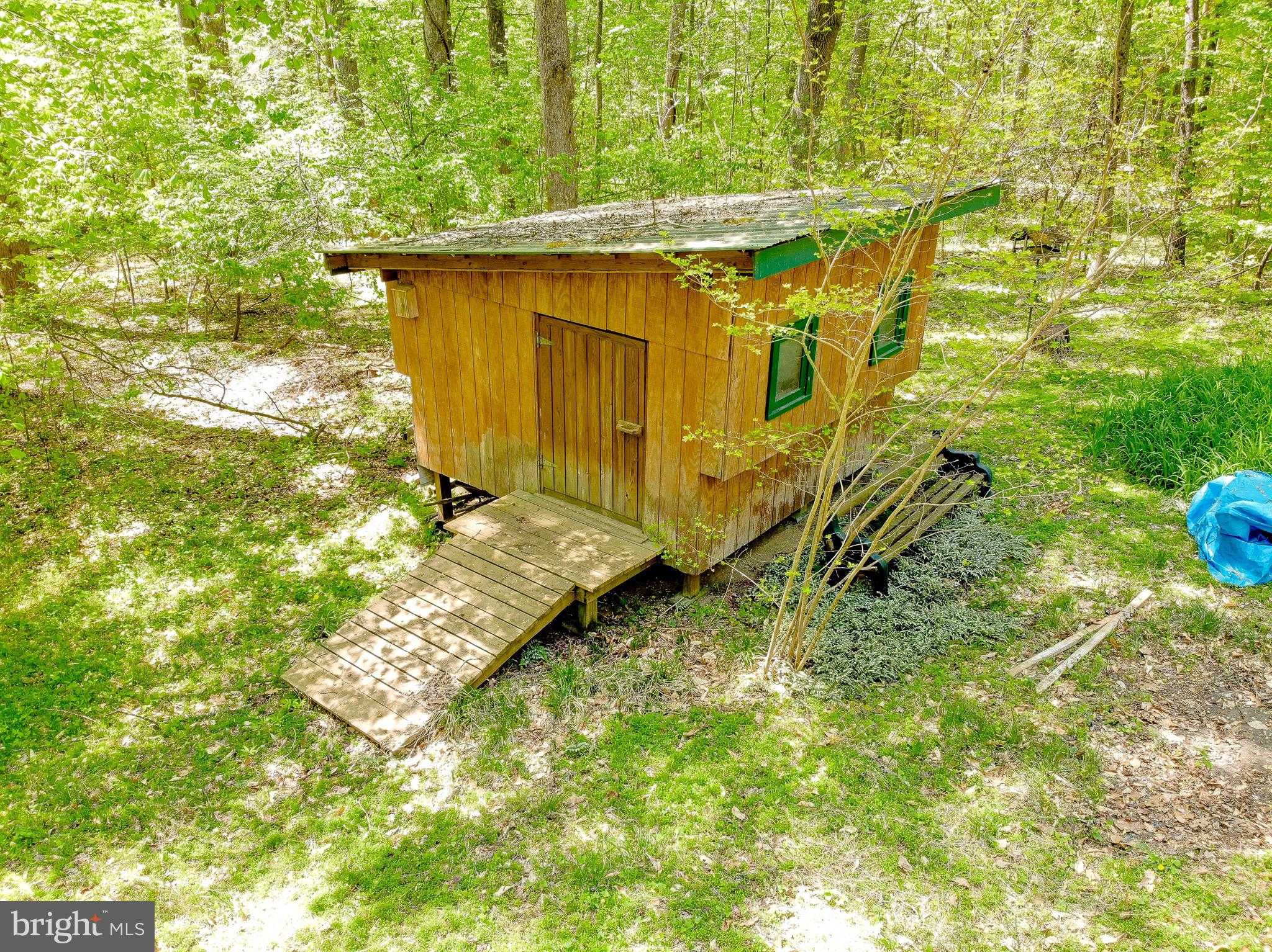 2050 Mccracken Dr photo 27