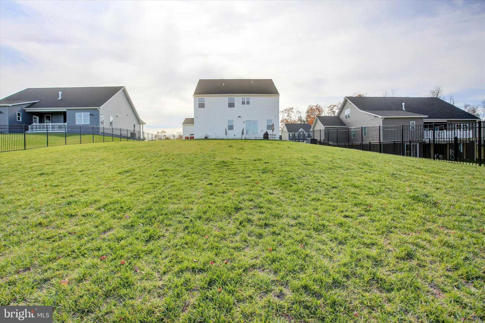 1585 Shannon Dr S photo 47