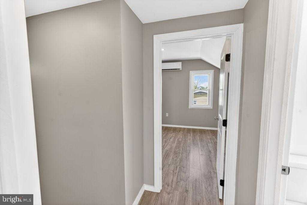 406 Charlotte Ave photo 22