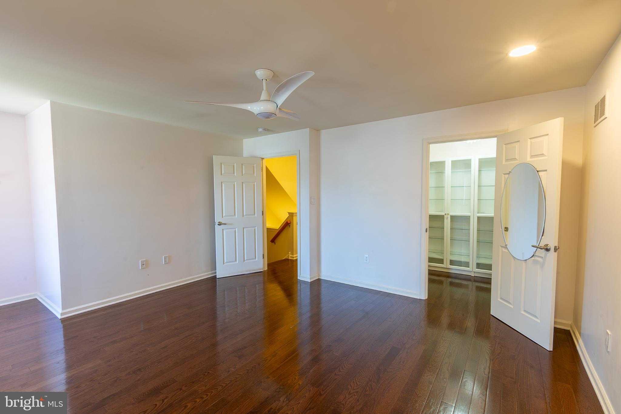 1025 Ford St photo 15