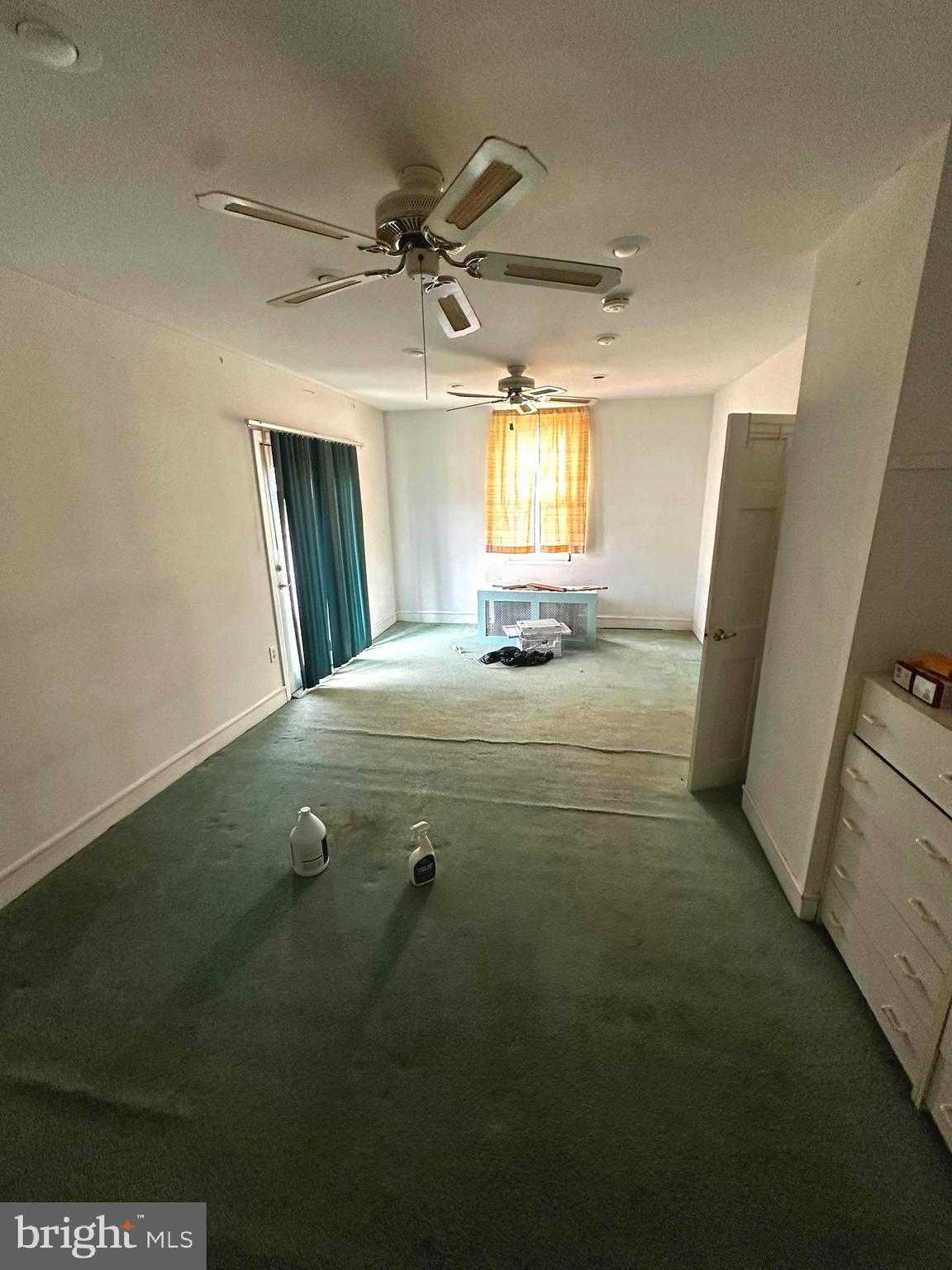 500 Washburn Ave photo 10