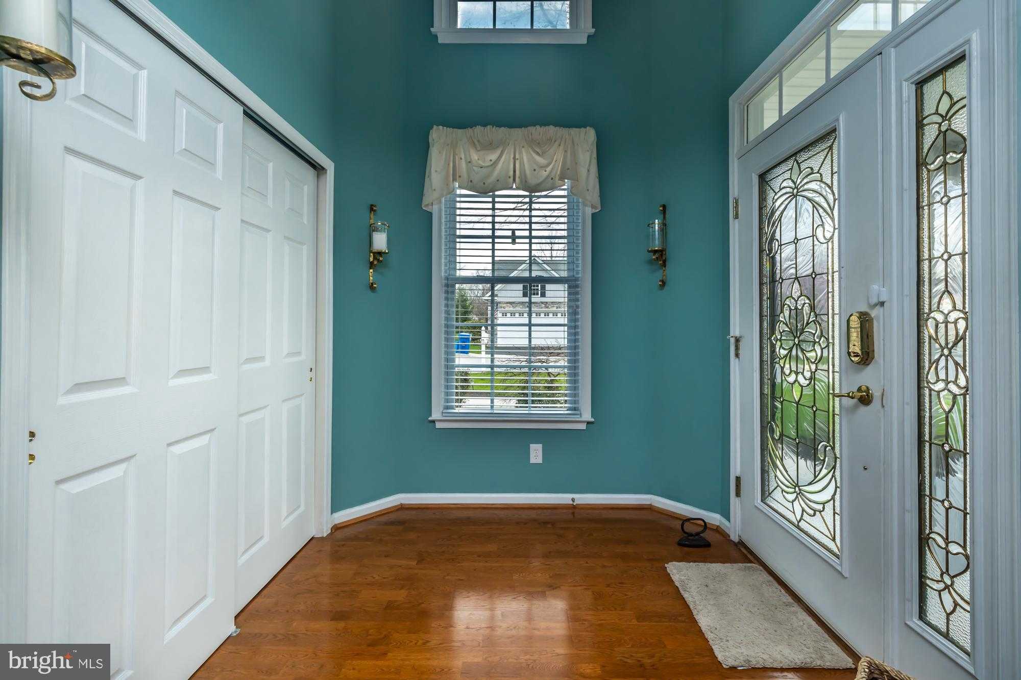 1737 Wisteria Way photo 7