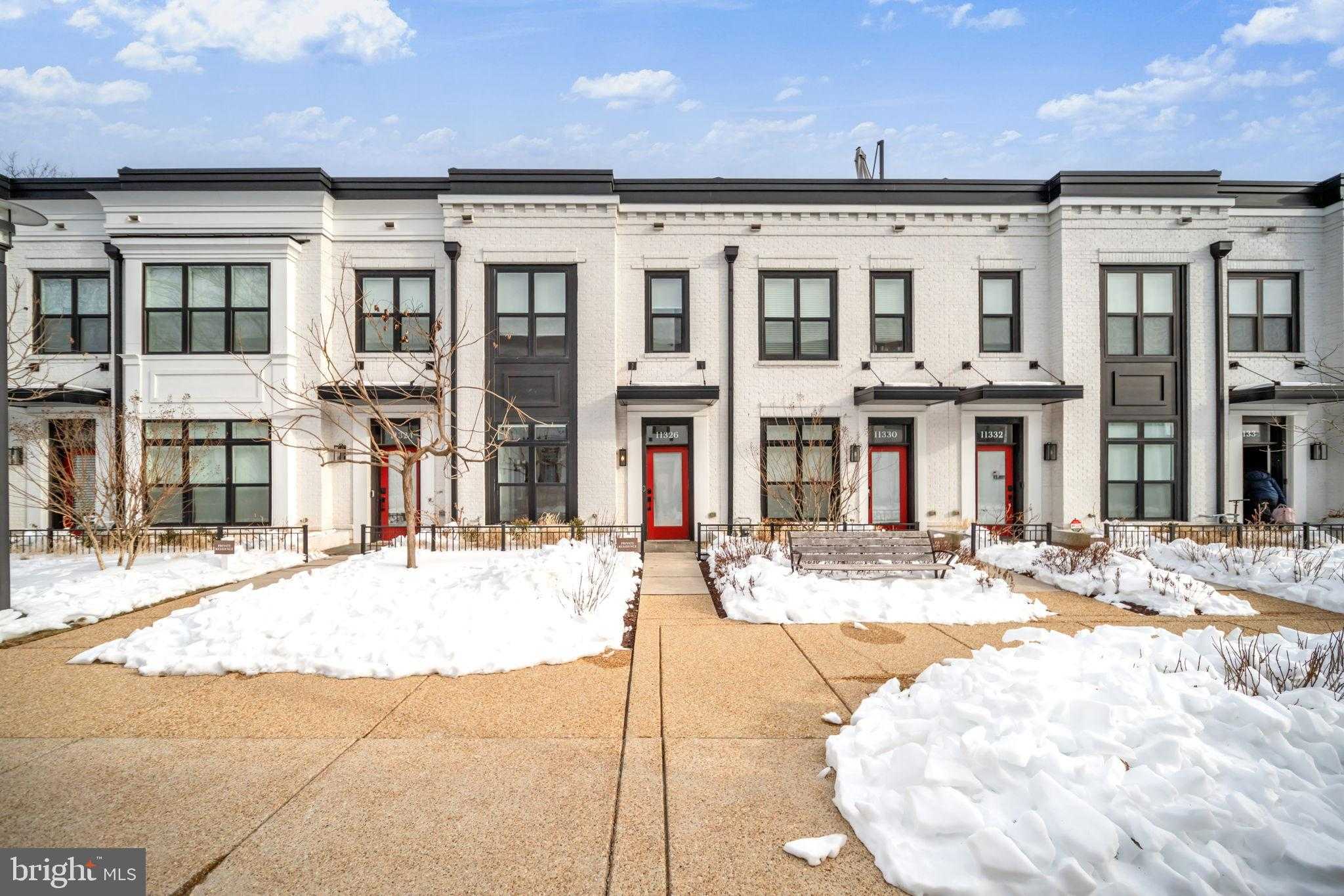 11326 Emerald Park Rd photo 3