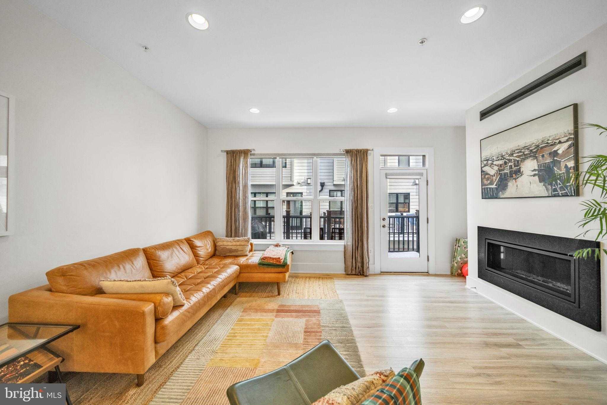 11326 Emerald Park Rd photo 9