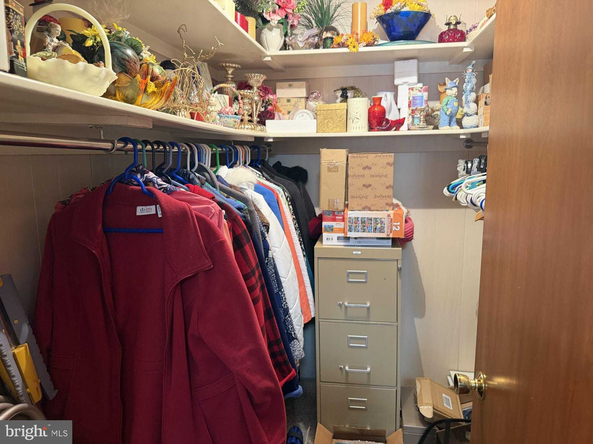 22157 Holiday Dr photo 34