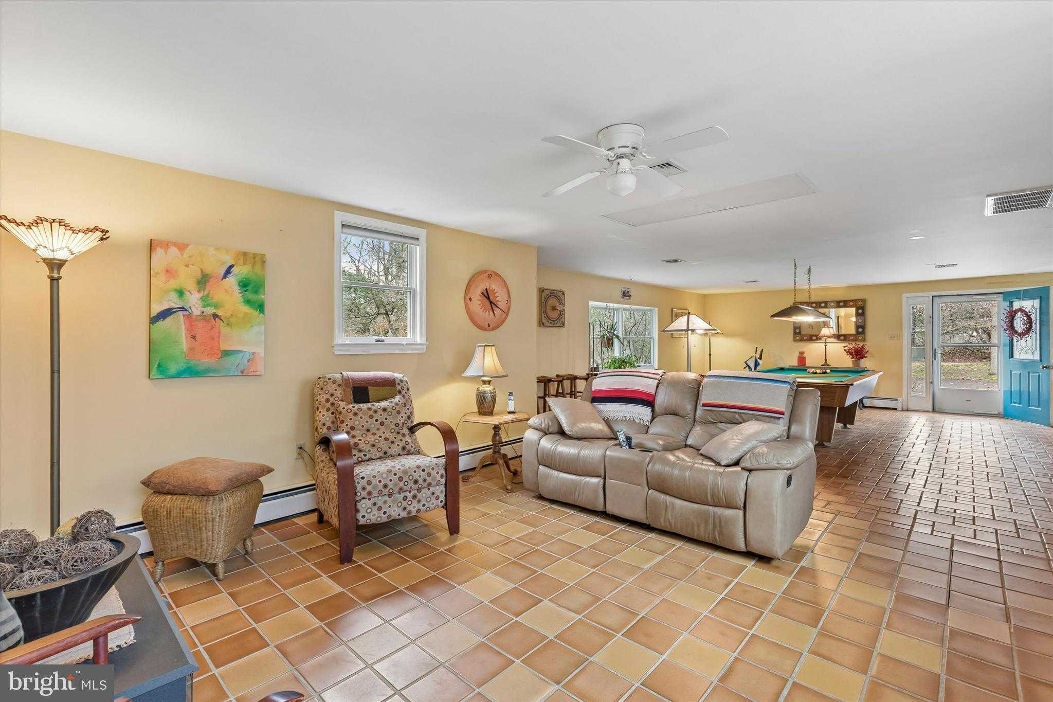 1240 Stump Rd photo 8