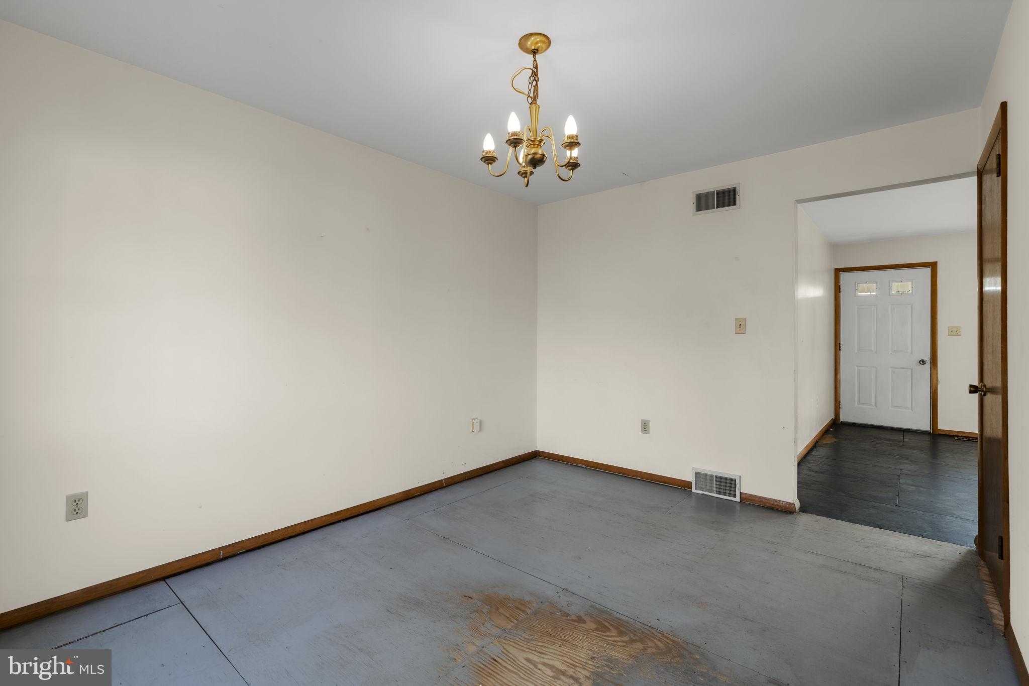 3697 Newark Rd photo 22