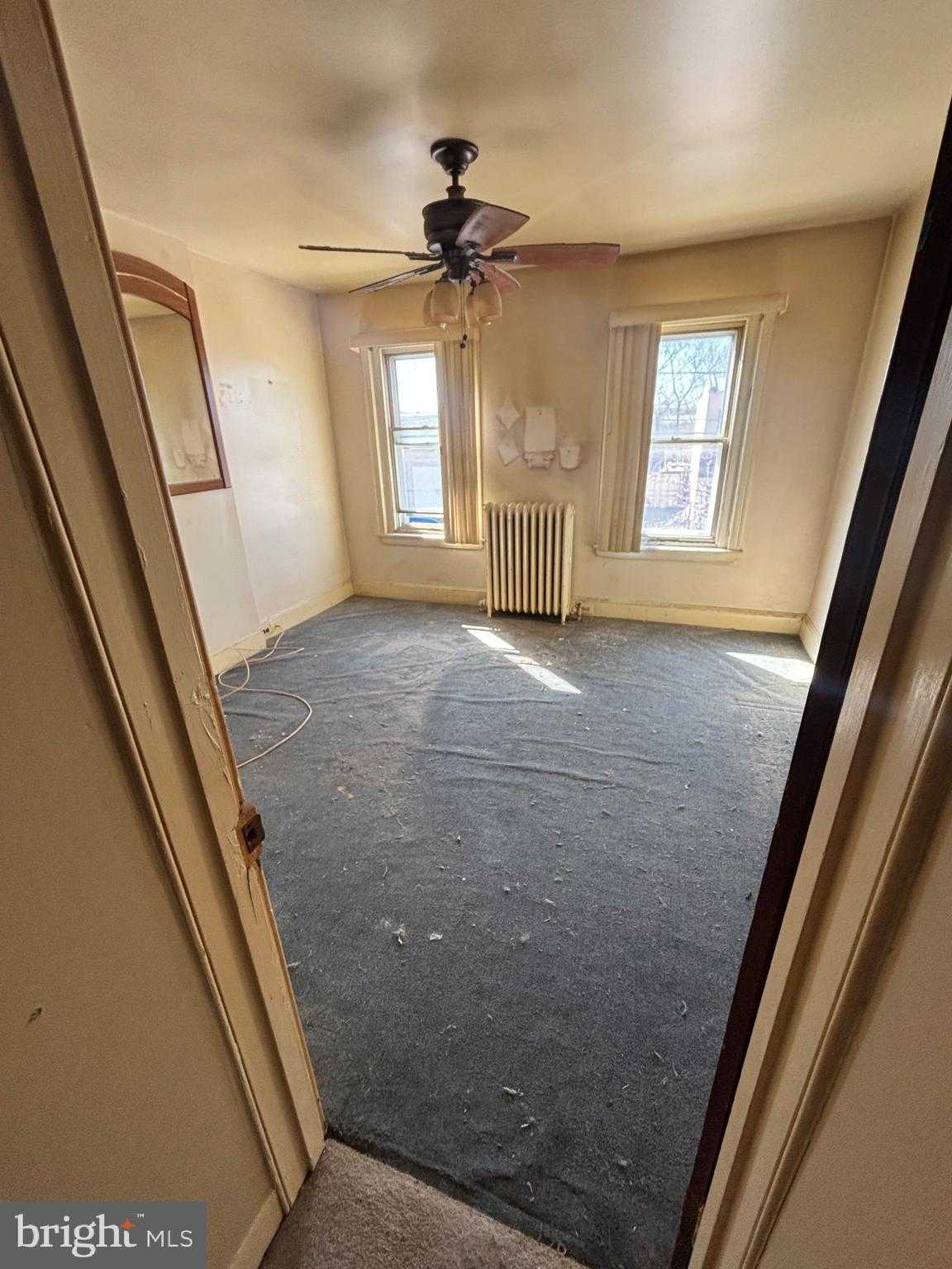 4614 Milnor St photo 8