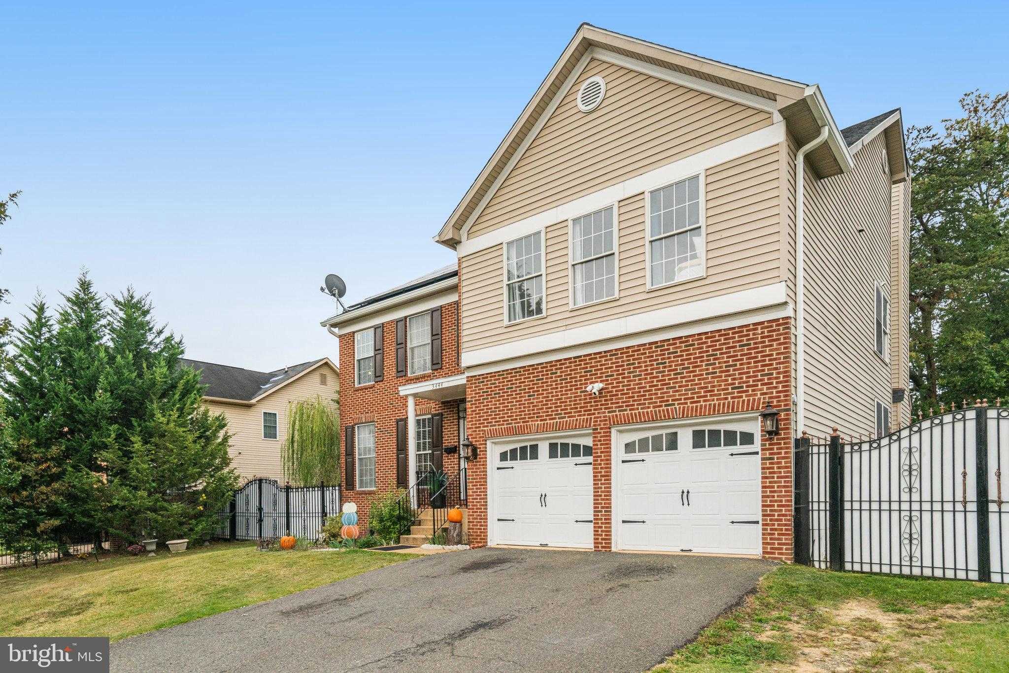 3444 Washington Dr photo 2