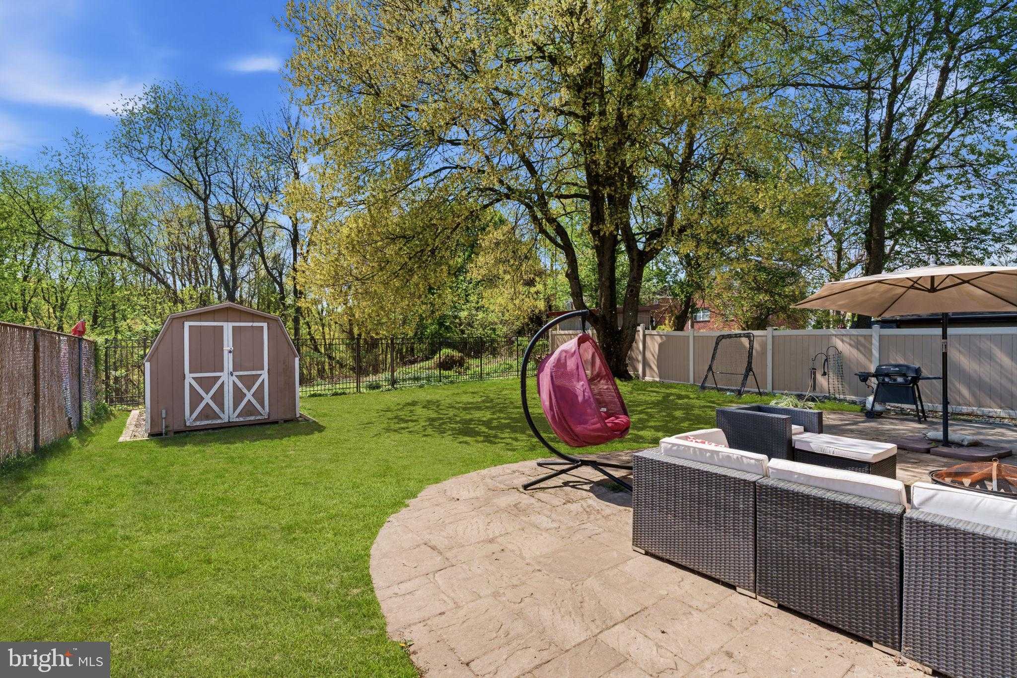 369 Livezey St photo 38