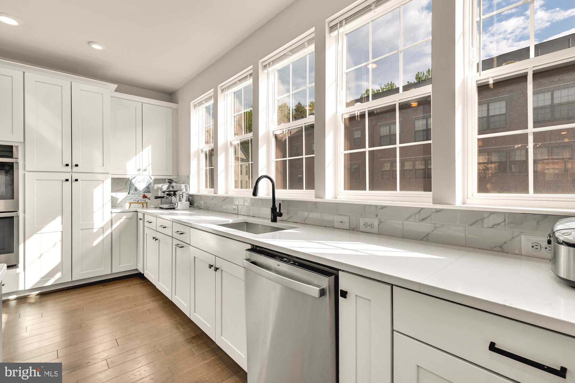 12548 Dehring Dr photo 20