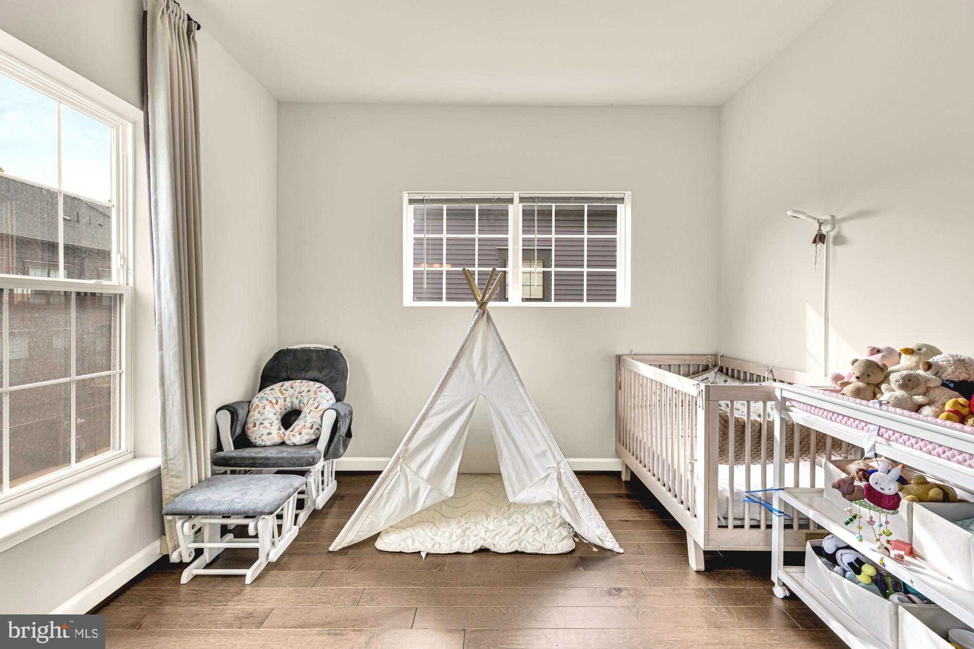 12548 Dehring Dr photo 32