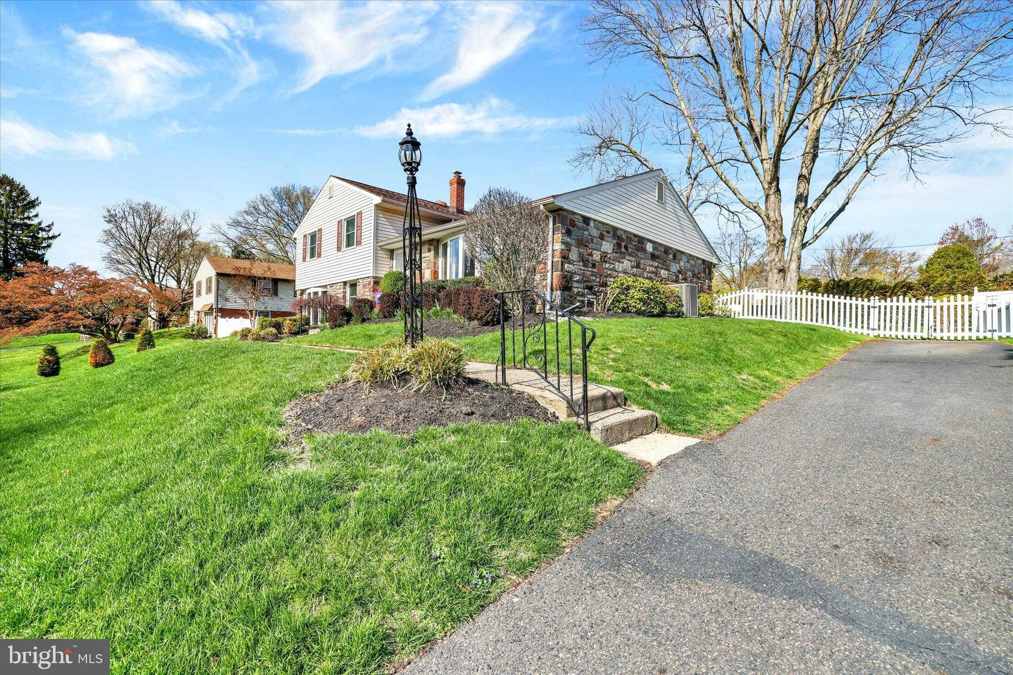 1170 Ballytore Rd photo 4