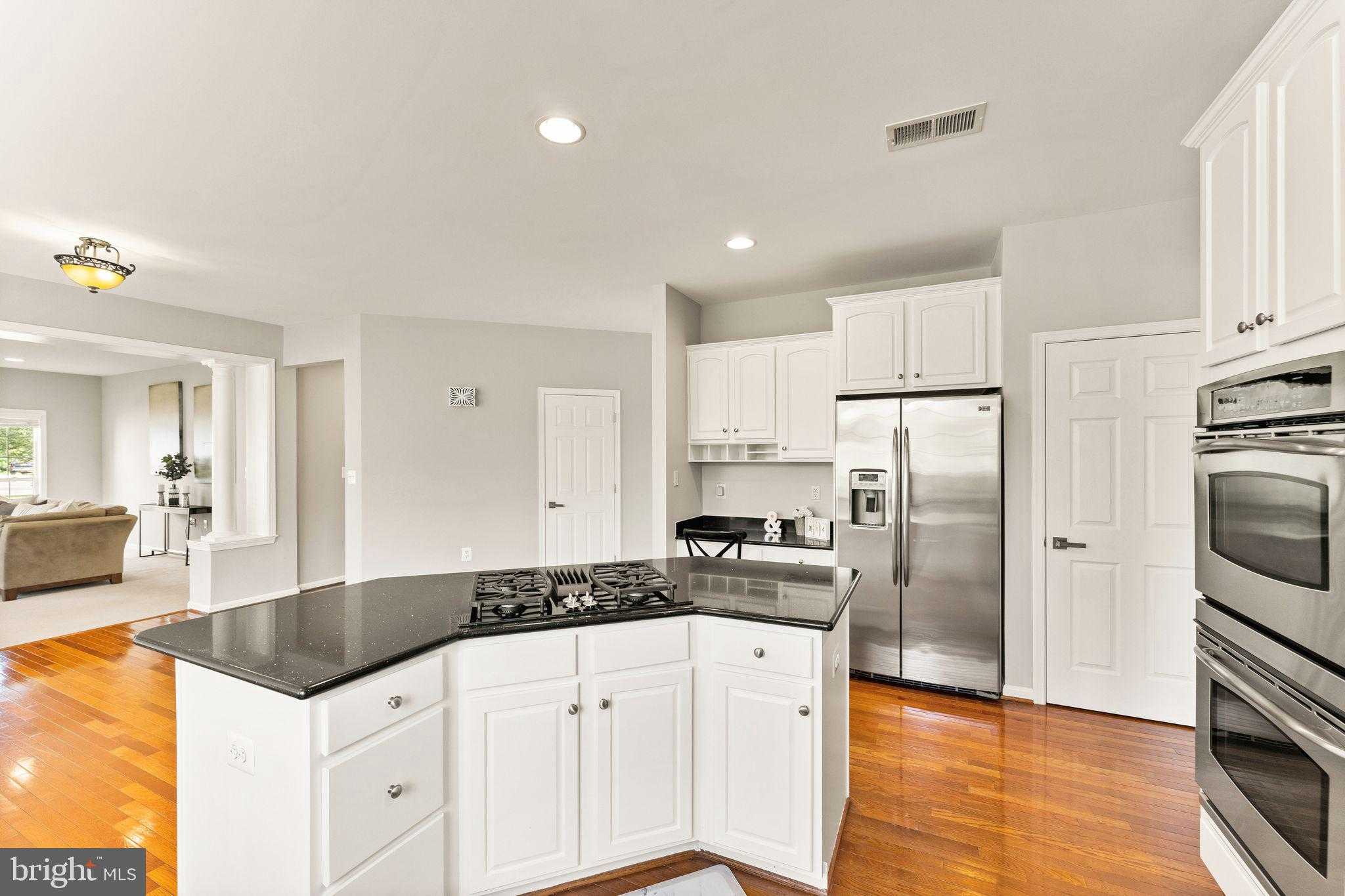 243 Mindy CT SE photo 46