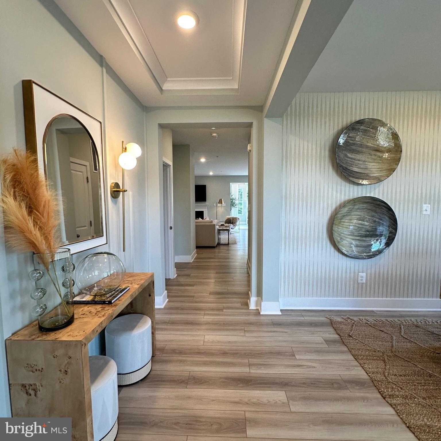 5438 Newport Cir photo 4