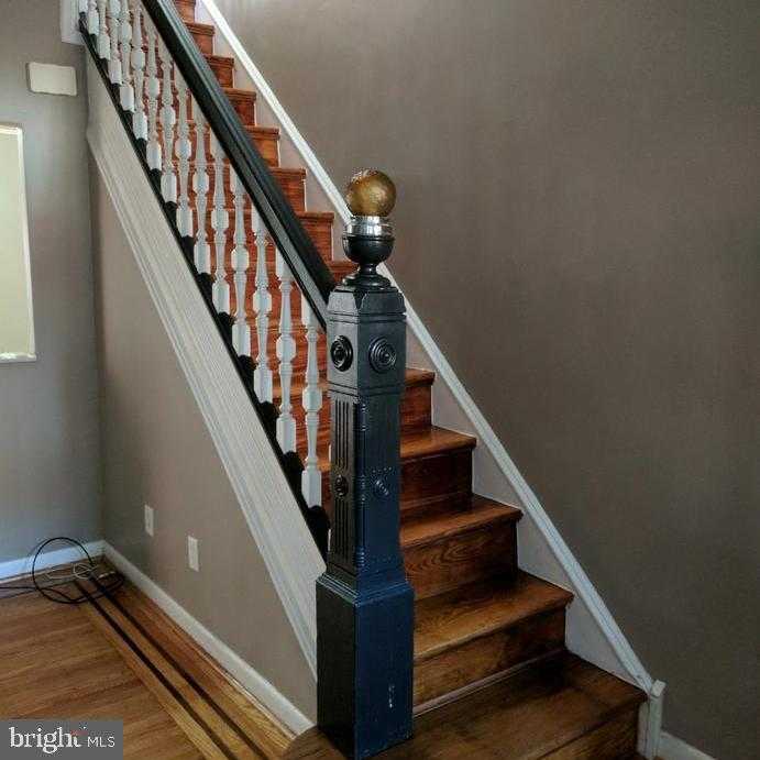 1931 S 11th St photo 22