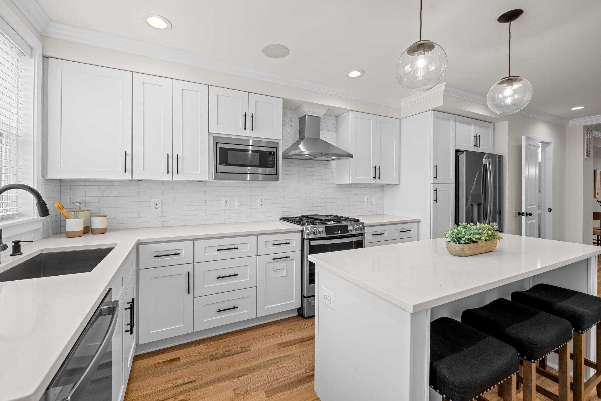 22 S Castle St photo 14