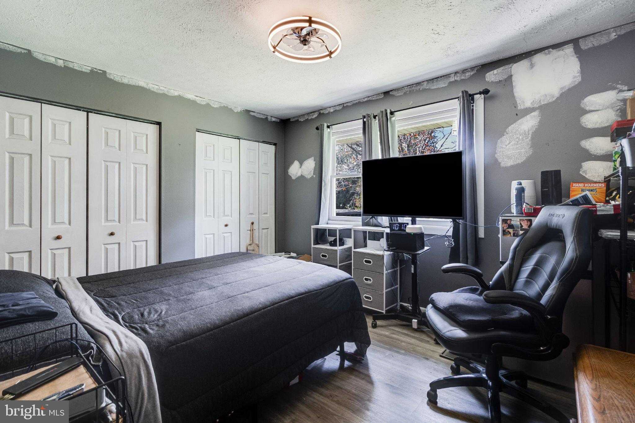 3499 Forest Dr photo 32