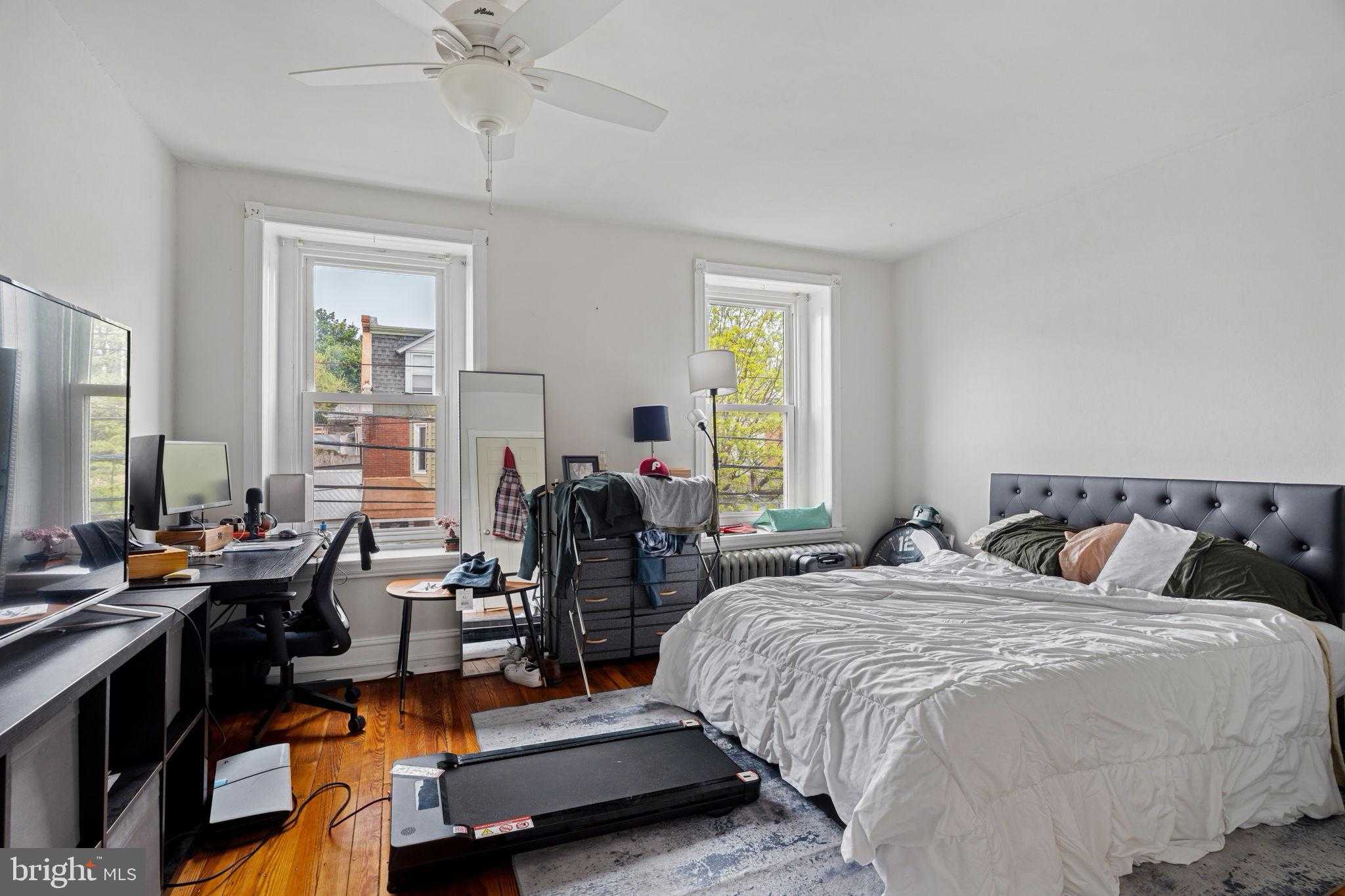 295 Hermitage St photo 23