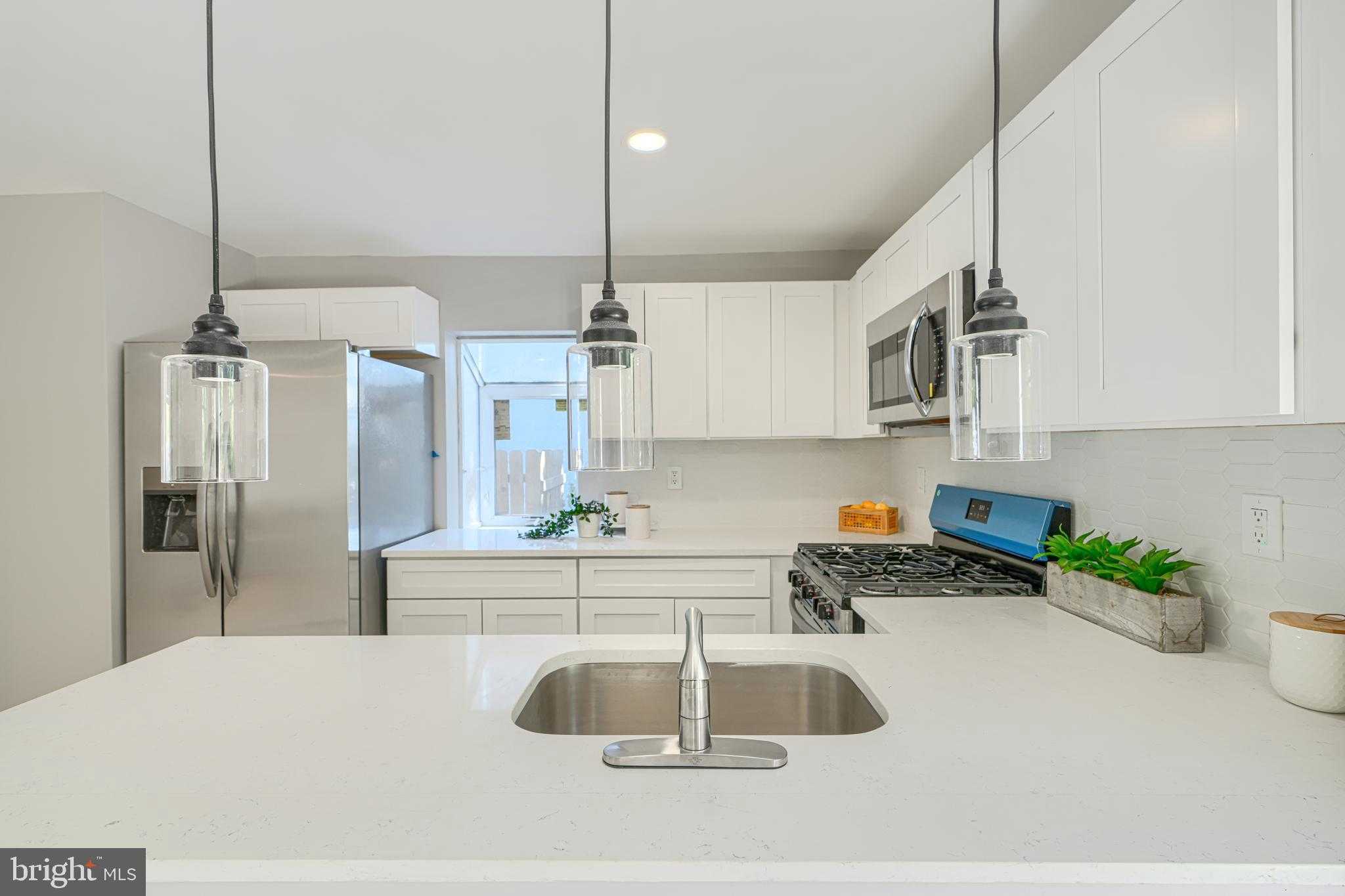 5423 Remmell Ave photo 14