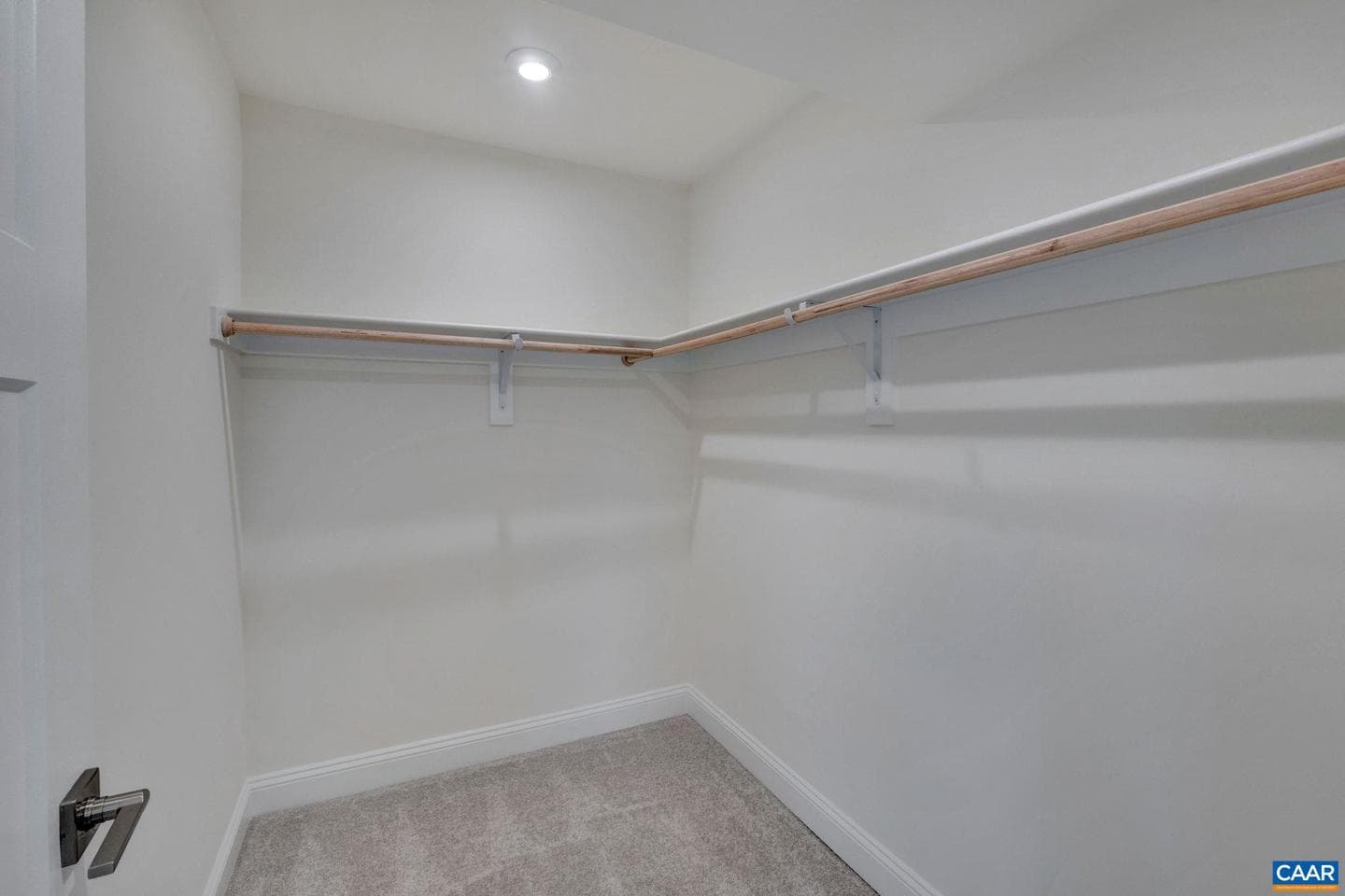 2066 Meyers Way photo 25