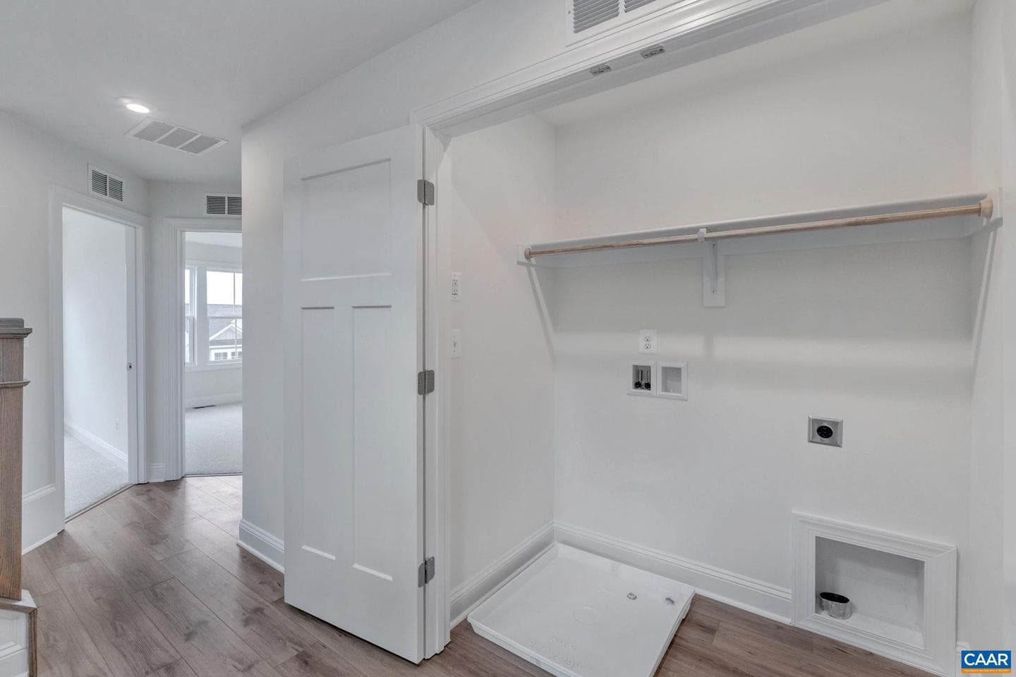 2066 Meyers Way photo 31